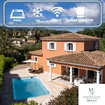 別荘 Family With Pool, 5 Min Walk To